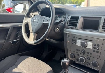 Opel Vectra C Sedan 1.8 ECOTEC 140KM 2006 Opel Vectra 2006r 1.8 Benzyna 140KM, zdjęcie 9
