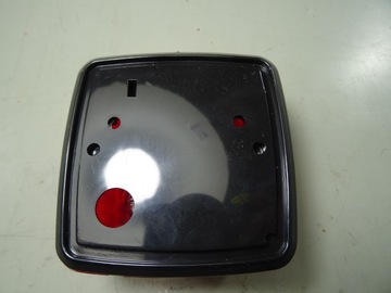 ФОНАР ЗАДНИЙ КРАСНЫЙ HELLA 2SB003014 84x84x51мм