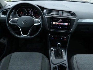 Volkswagen Tiguan II SUV 2.0 TDI 150KM 2020 VW Tiguan 2.0 TDI, Salon Polska, Serwis ASO, DSG, zdjęcie 6