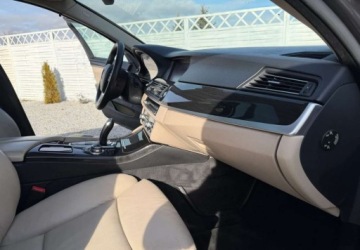 BMW Seria 5 F10-F11 Touring 525d 218KM 2011 BMW Seria 5 BMW Seria 5 525d 2.0 Diesel 218KM, zdjęcie 22