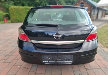 Opel Astra H Hatchback 5d 1.4 TWINPORT ecoFLEX 90KM 2009 Opel Astra Idealny stan 1.4 Benzyna 90KM, zdjęcie 3