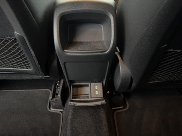 Mercedes GLB SUV 1.3 200 163KM 2024 Mercedes-Benz GLB 200, zdjęcie 18