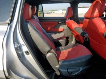 Toyota Highlander III 2022 Toyota Highlander XSE 2022 3.5l 3.5 Benzyna 295KM, zdjęcie 11