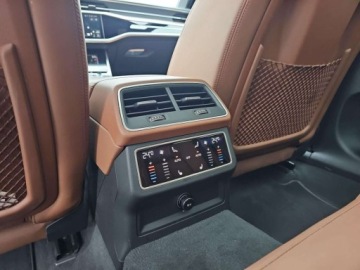 Audi A6 C8 Avant Plug In 2.0 50 TFSI e 299KM 2023 Audi A6 Avant dach panoramiczny, kamery 360, BO, matrixy, aktywny tempomat, zdjęcie 29