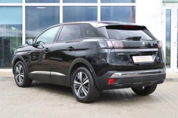 Peugeot 3008 II Crossover Facelifting  1.5 BlueHDi 130KM 2022 Peugeot 3008 Allure, zdjęcie 2