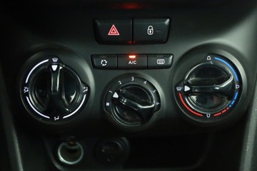 Peugeot 2008 I SUV 1.2 PureTech 110KM 2015 Peugeot 2008 1.2 PureTech, Klima, Tempomat, zdjęcie 11