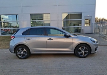 Hyundai i30 III Hatchback Facelifting 1.5 T-GDI 48V 160KM 2024 Hyundai i30 1.5 T-GDI 48V 160KM Smart Salon PL Serwis ASO FV23 1.5 Benzyna, zdjęcie 6