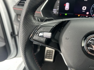 Skoda Octavia IV Kombi 2.0 TDI SCR 200KM 2022 Skoda Octavia VRS 2.0 TDI 200KM 4x4 Head-Up Matrix, zdjęcie 27