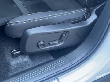 Volvo XC40 Crossover Facelifting 2.0 B3 163KM 2025 Volvo XC 40 Volvo XC40 Ultra B3 (163 + 14KM) FV23%, zdjęcie 12