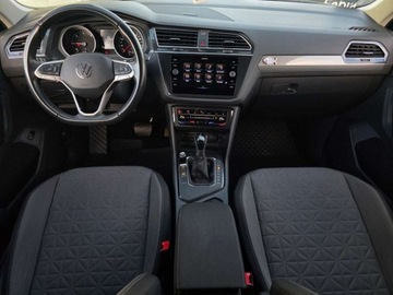 Volkswagen Tiguan II SUV Facelifting 2.0 TDI 150KM 2022 Volkswagen Tiguan Bezwypadkowy Salon Polska Serwisowany ASO 2.0 Diesel, zdjęcie 25
