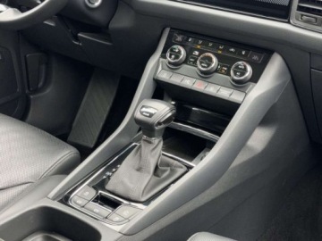 Skoda Kodiaq I SUV Facelifting 2.0 TSI 190KM 2023 Skoda Kodiaq Matrix, Hak, Keyless, Wentylacja, Asystenci 2.0 Benzyna 190KM, zdjęcie 17