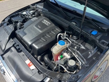 Audi A4 B8 Avant 2.0 TDI 143KM 2009 Audi a4 S-LINE AUTOMAT LEDY PARKTRONIC NAWIGACJA NOWY ROZRZAD NOWY DWUMAS, zdjęcie 23