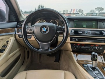 BMW Seria 5 F10-F11 Touring 520d 184KM 2012 BMW Seria 5 Ledy Alu Klima Navi Jasne Skory Serwis Gwarancja 2.0 Diesel, zdjęcie 18
