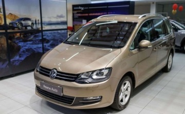 Volkswagen Sharan II Van Facelifting 2.0 TSI 220KM 2016 Volkswagen Sharan 2.0 TSI BMT Highline DSG 2.0 Benzyna 220KM, zdjęcie 1