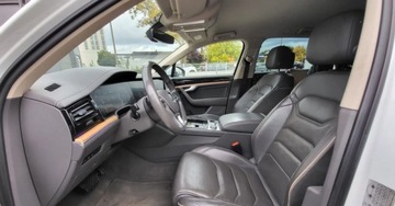 Volkswagen Touareg III SUV 3.0 V6 SCR TDI 286KM 2018 Volkswagen Touareg Salon Polska , Vat 23 3.0 Diesel 286KM, zdjęcie 2