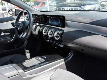 Mercedes CLA C118/X118 Coupe Facelifting 1.3 200 163KM 2025 Mercedes CLA 200 DX73041#200 mHEV 7G-DCT Podgrz.f, zdjęcie 28