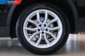 BMW X5 G05 SUV 2.0 25d 231KM 2020 BMW X5 xDrive25dAdaptacyjne Reflektory LEDLED Fog lights 2.0 Diesel 231KM, zdjęcie 21