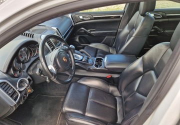 Porsche Cayenne II SUV 4.2 V8 382KM 2014 Porsche Cayenne S 4.2 Pneumatyka BOSE Panorama Kamera 4.1 Diesel 382KM, zdjęcie 9