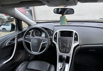 Opel Astra J Sports Tourer 2.0 CDTI ECOTEC 165KM 2012 Opel Astra 2012 r. 2.0 Diesel 165KM, zdjęcie 15