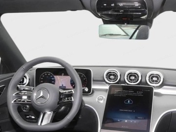 Mercedes CLE Coupe 2.0 200 204KM 2025 MERCEDES-BENZ CLE 200 4-Matic AMG Line 2.0 (204KM) 2025, zdjęcie 4