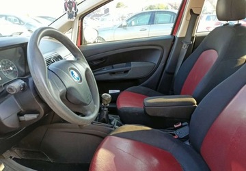 Fiat Punto Grande Punto Hatchback 5d 1.4 8v 77KM 2007 Fiat Grande Punto Fiat Grande Punto 1.4 Benzyna 77KM, zdjęcie 7