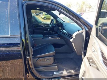 Cadillac Escalade III 2021 Cadillac Escalade ESV Sport 2021 6.2 Benzyna 420KM, zdjęcie 9