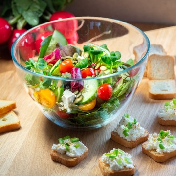 MISKA SALATERKA SZKLANA OKRĄGŁA NA SAŁATKĘ 17cm 2x