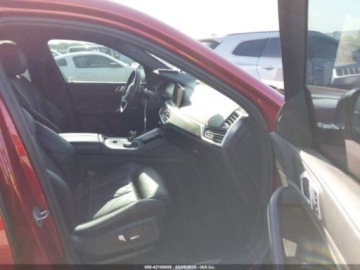 BMW X6 G06 2023 BMW X6 2023r., 4x4, 3.0L 3.0 Benzyna 335KM, zdjęcie 8