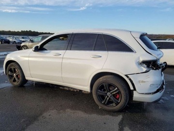 Mercedes GLC C253 2020 Mercedes-Benz GLC MERCEDES-BENZ GLC 300 4MATIC 2020 2.0 Benzyna 258KM, zdjęcie 1