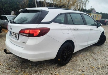Opel Astra K Sports Tourer 1.0 Turbo 105KM 2016 Opel Astra Super stan Kola zimowe Bezwypadek Benzyna 105KM, zdjęcie 1