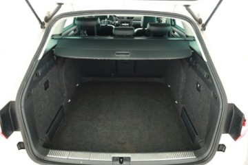 Skoda Superb III Kombi 2.0 TDI 150KM 2015 Skoda Superb 2.0 TDI, Automat, Skóra, Navi, Xenon, zdjęcie 17