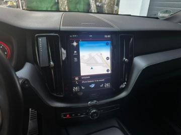 Volvo XC60 II Crossover D5 235KM 2020 Volvo XC 60 2.0D5 235KM R-Design Najbogatsza wersj, zdjęcie 16