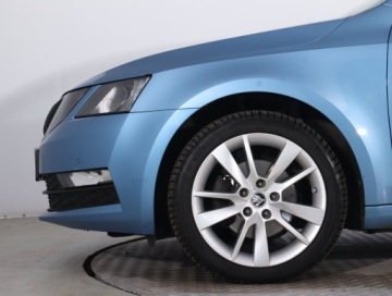 Skoda Octavia III Liftback Facelifting 1.4 TSI 150KM 2018 Skoda Octavia 1.4 TSI, Salon Polska, VAT 23%, zdjęcie 13