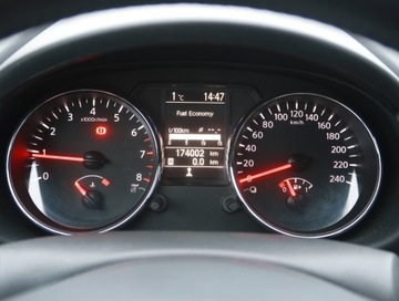 Nissan Qashqai I Crossover Facelifting  1.6 117KM 2012 Nissan Qashqai 1.6, Klima, Tempomat, Parktronic, zdjęcie 10
