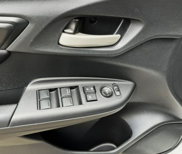 Honda Jazz IV Mikrovan Facelifting 1.3 i-VTEC 102KM 2018 Honda Jazz Ledy/ Biała Perła / Podgrzewane, zdjęcie 31