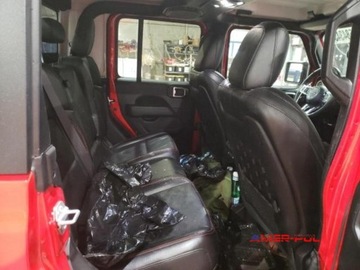 Jeep Gladiator 2020 Jeep Gladiator 2020, 3,6L, 4x4, od ubezpieczalni 3.6 Benzyna 258KM, zdjęcie 10