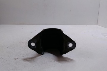 PŘEDNÍ PRAVÉ DRŽÁKY STABILIZÁTOR BMW 1 COUPE (E82) 3135676882802 2.0L