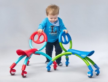 BEETLE TOYZ ОТ CARETERO 9M+ PUSH RIDER