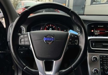 Volvo V60 I Kombi Facelifting 2.0 D4 DRIVE-E 181KM 2015 Volvo V60 D4 181 KM SKORA AUTOMAT gwarancja ZAREJESTROWANY 2.0, zdjęcie 27