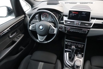 BMW Seria 2 2017 BMW 2 Active Tourer 225xe Active Tourer, zdjęcie 6