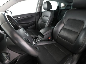 Hyundai Tucson III SUV 2.0 CRDI 185KM 2015 Hyundai Tucson 2.0CRDi AT 4WD Executive Panorama, zdjęcie 12