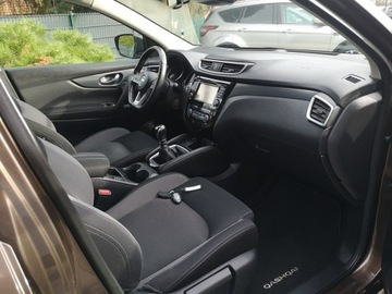 Nissan Qashqai II Crossover Facelifting 1.6 DiG-T 163KM 2018 Nissan Qashqai 1618 cm 163KM Klimarton Navi Kamera, zdjęcie 21
