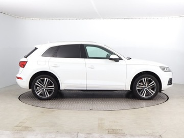Audi Q5 I SUV Facelifting 2.0 TDI clean diesel 190KM 2016 Audi Q5 2.0 TDI, Salon Polska, 187 KM, 4X4, zdjęcie 5