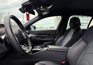 BMW Seria 5 G90-91 Touring 2.0 520d 197KM 2024 BMW Seria 5 520d xDrive M Pakiet 197KM 2.0 Diesel 197KM, zdjęcie 25