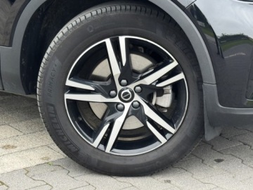 Volvo XC40 Crossover Facelifting 2.0 B3 163KM 2025 Volvo XC 40 B3 B Plus Dark | Driver Assist | Salo, zdjęcie 3