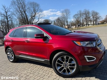Ford Edge II SUV 2.0 EcoBoost 245KM 2017 Ford Edge Ford Edge 2.0 EcoBlue Bi-Turbo 4x4 Titanium 2.0 Benzyna 245KM, zdjęcie 4
