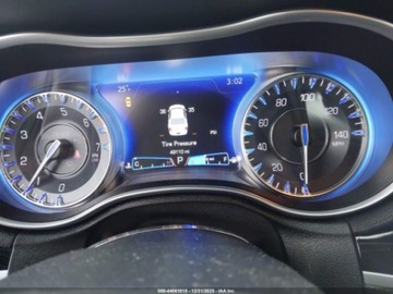 Chrysler 300C II 2021 Chrysler 300s 2021 3.6 Benzyna 300KM, zdjęcie 11