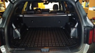 Renault Megane 3 универсал 08-16 резина багажника
