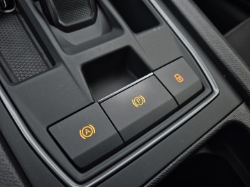 Cupra Formentor Crossover 1.5 TSI 150KM 2023 Cupra Formentor 1.5 TSI / 150 KM DSG wyprzedaż roc, zdjęcie 28