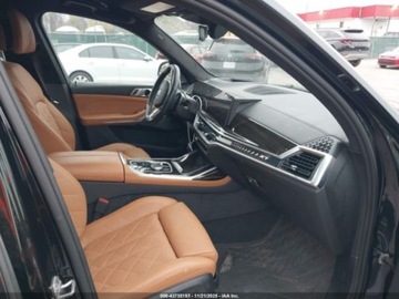 BMW X7 2024 BMW X7 2024r., 4x4, 3.0L 3.0 Benzyna 375KM, zdjęcie 8